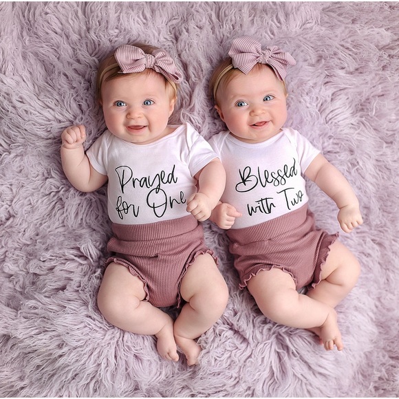 SpearmintLOVE Organic Waffle Ruffle Bloomer Winterberry Mauve 3-6m Diaper Cover - Picture 2 of 7